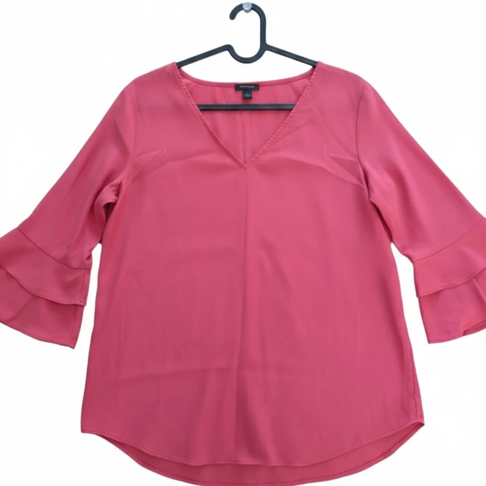 Ann Taylor Bell Sleeve V-Neck Blouse - Picture 4 of 5